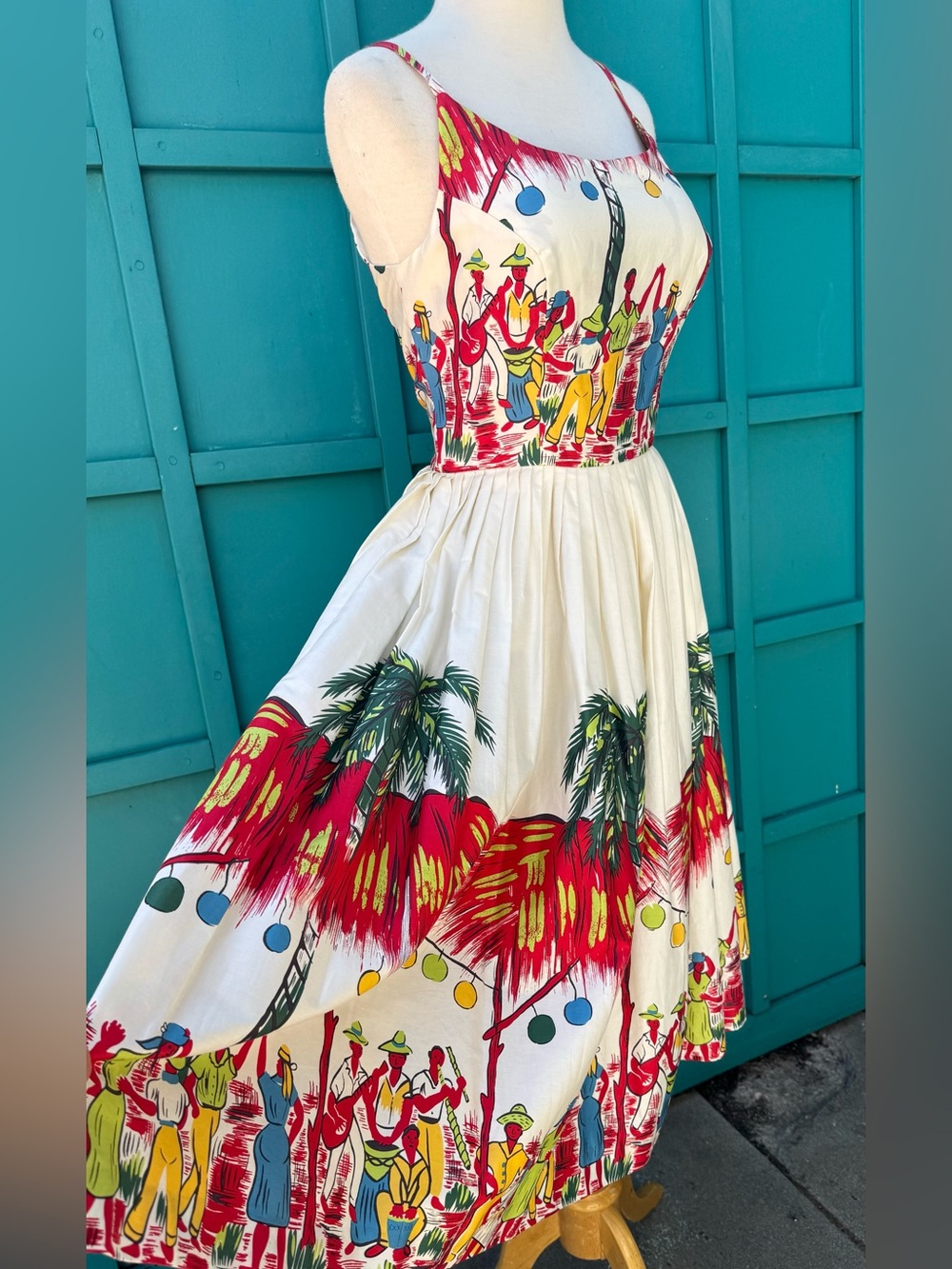 Flirty Retro Style polished cotton sundress with a cute calypso themed print !